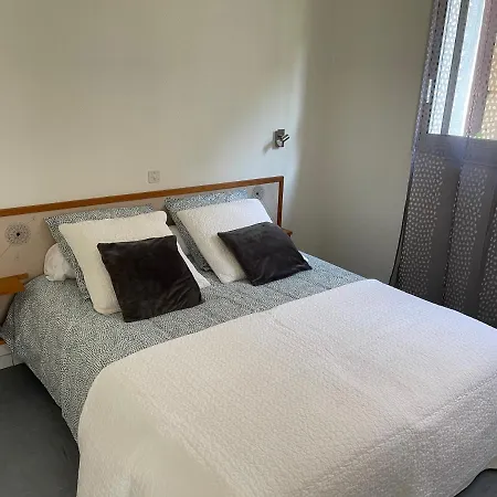 Aramis Aparthotel