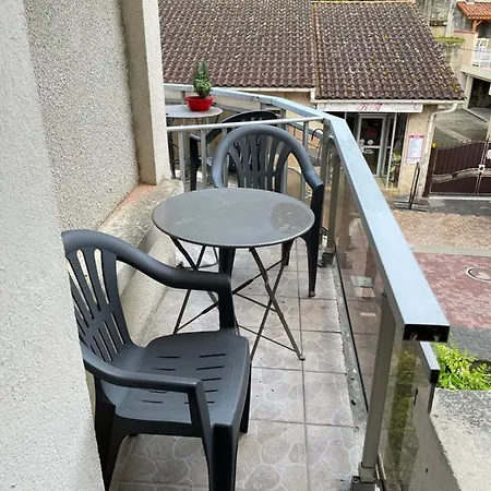 Aramis Aparthotel 4*