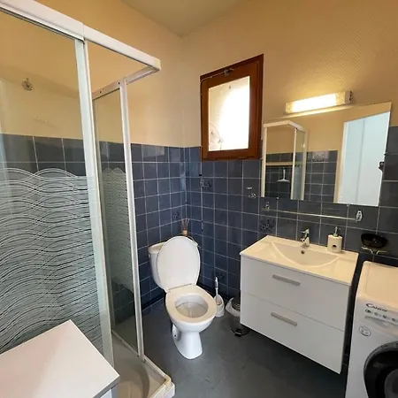 Aramis Aparthotel