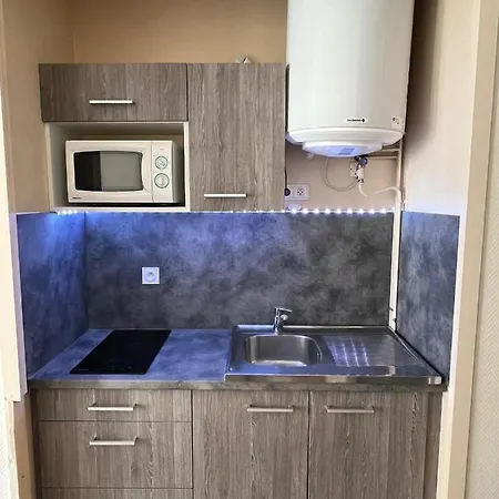 Aramis Aparthotel