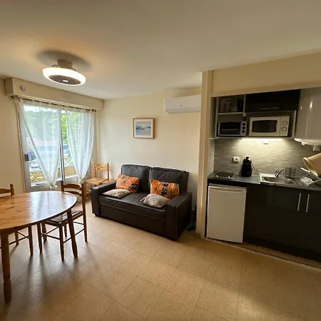 Aramis Aparthotel Cazaubon