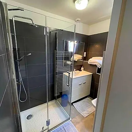 Aramis Apart-hotel 3*