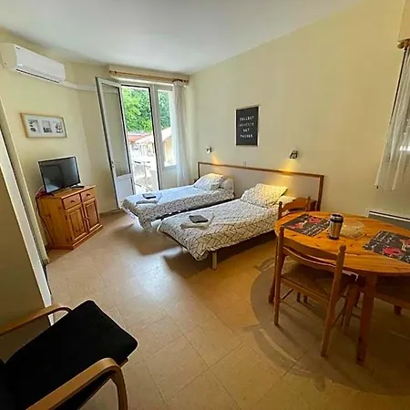 Apart-hotel Aramis